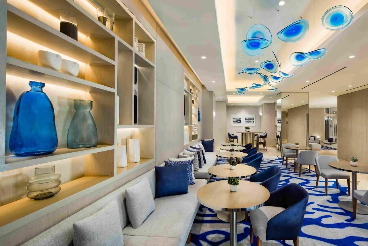 Beach Rotana - All Suites Abu Dhabi 5*,  Förenade Arabemiraten